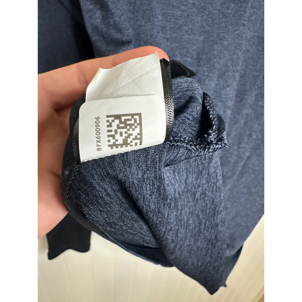 The North Face Mens HyperLayer FD Hoodie‎ UPF 50 Thumbholes Small